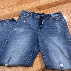 Lucky brand mom Jean, high rise barely worn